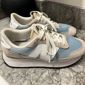 Women’s New Balance 237